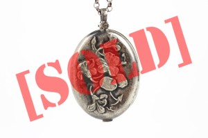 SECESYJNY MEDALION Z LUSTERIKEM 