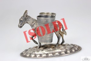 FIGURALNY POJEMNIK NA WYKAŁACZKI OSIOŁ SREBRO 800