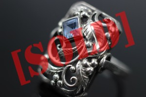 PIERŚCINEK ART DECO SREBRO NIEBIESKI TOPAZ R13