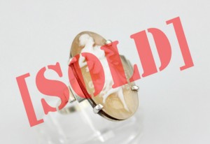 PIERŚCIONEK Z  KAMEĄ SREBRO 800